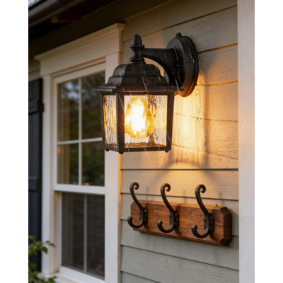 Applique murale d'extérieur Dusk To Dawn avec verre ondulé, luminaire extérieur en aluminium résistant aux intempéries pour porche, garage et patio