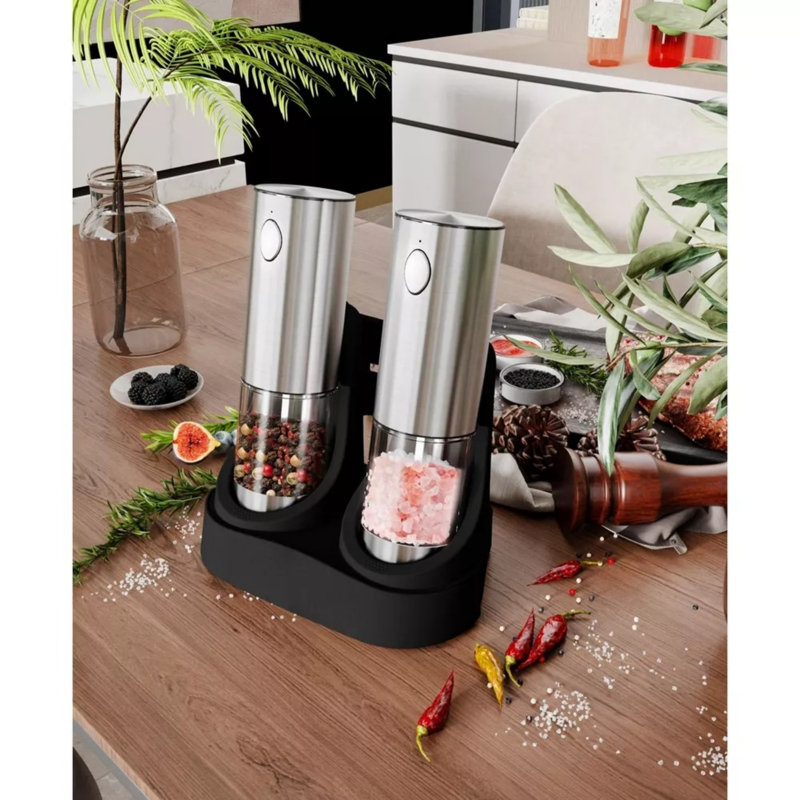 Ensemble de moulins à poivre et à sel électriques rechargeables en acier inoxydable avec base de charge à DEL de type C 4 niveaux de grosseur 95 ml
