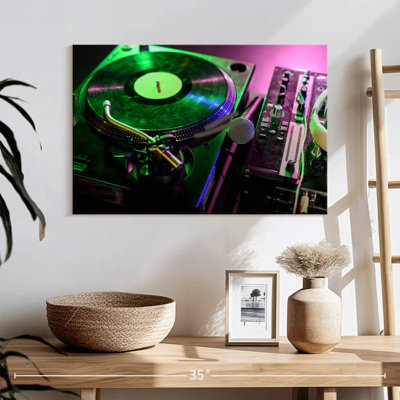 Abarca Record Player