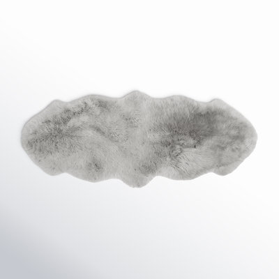 Kestwick Handmade Sheepskin Area Rug in Dove Gray