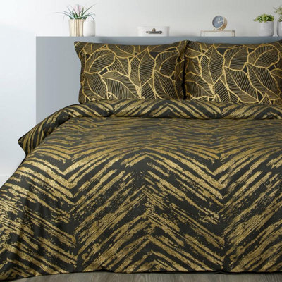 Garred Cotton Chevron / Zig Zag Duvet Cover Set with Pillowcases Included