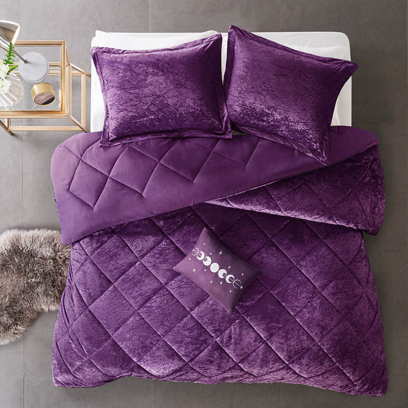 Édredon très grand / très grand en velours mauve - avec des taies décoratives et un coussin décoratif, Mauve