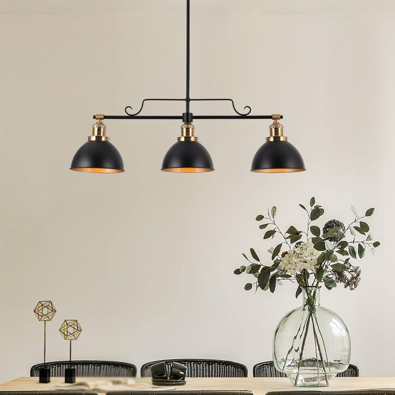 Luminaire suspendu pour îlot de cuisine moderne à 3 lumières avec abat-jour en métal noir Mantasha