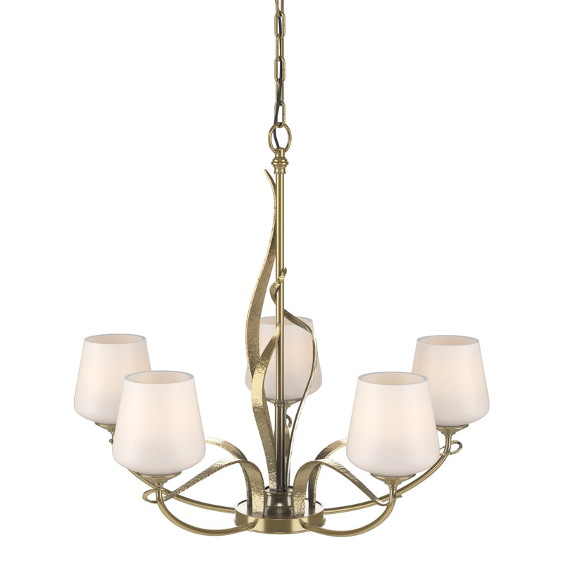 Lustre classique / traditionnel à 5 lumières de style bougie Flora, Opale, Laiton moderne