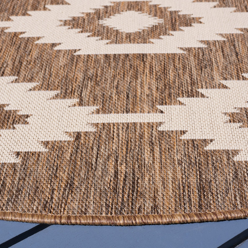 Abbigail Southwestern Indoor/Outdoor Area Rug, Round 6'7"