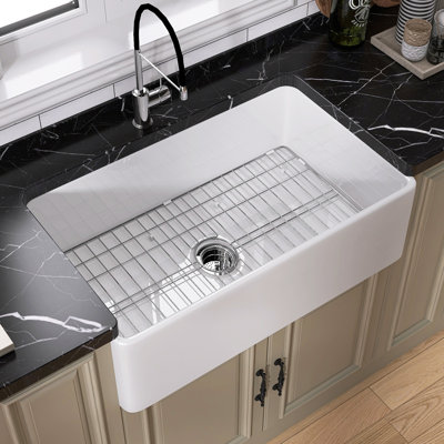 Évier de cuisine de ferme en argile réfractaire 30 po x l 20 po avec grille de fond personnalisée et bonde à crépine