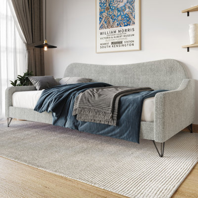 Birydiana Upholstered Daybed