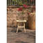 Table d'appoint extérieure en résine tressée avec dessus en verre trempé, table de patio à 2 niveaux avec tablette de rangement, petite table de patio