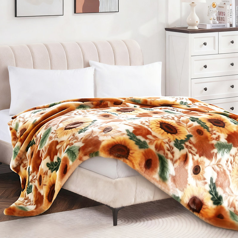 Couverture en fourrure Esca Luxury, Très grand lit, Motif floral jaune