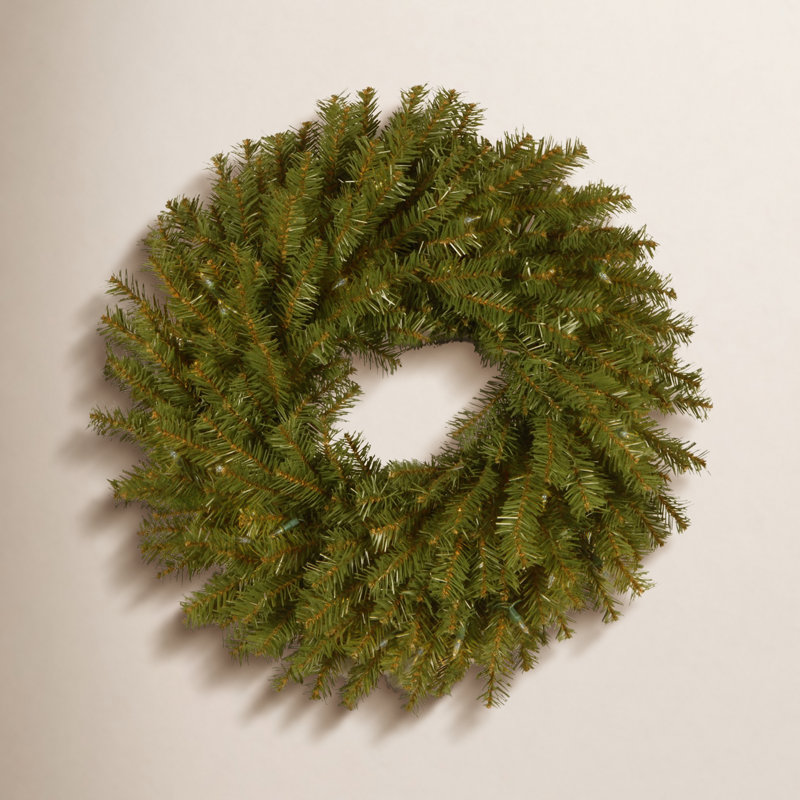 Couronne de sapin avec lumières Norwood, 24", Pré-éclairé