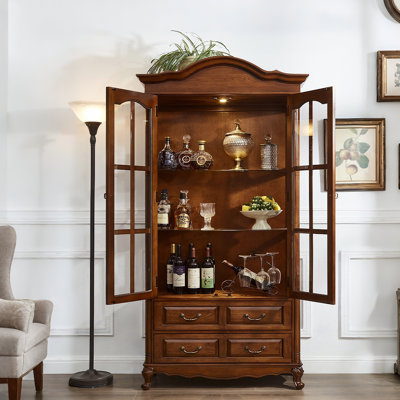 Armoire à vin de style américain