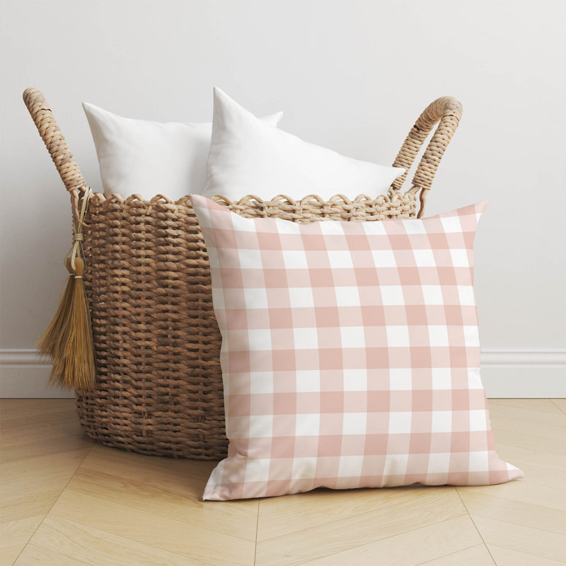 Coussin Proper, H 18 po x l 18 po, Rose