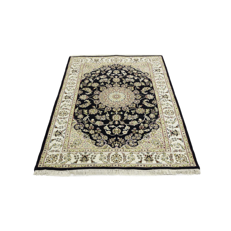 Tapis noir traditionnel 4 x 6 po Indo-Nain