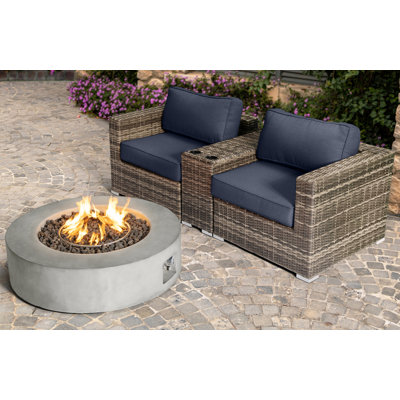 Ensemble de conversation pour 2 personnes avec foyer et coussins Sunbrella Dustie