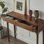 Console brun simple de style rétro-867515189