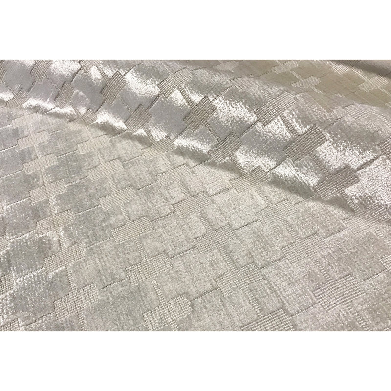Area Rug in Beige, Rectangle 5'10" x 7'10"