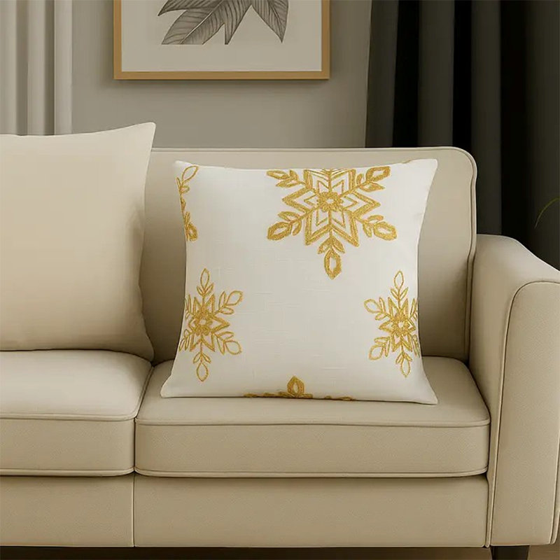 Coussin décoratif argenté 18 po, Polyester, Doré