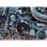 Concept de moteur de voiture avec moteur mural moderne en métal chromé à peindre