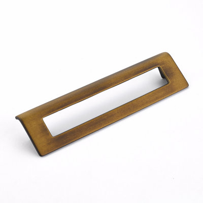 Schaub Finestrino Cabinet Pull 6-5/16" Center to Center