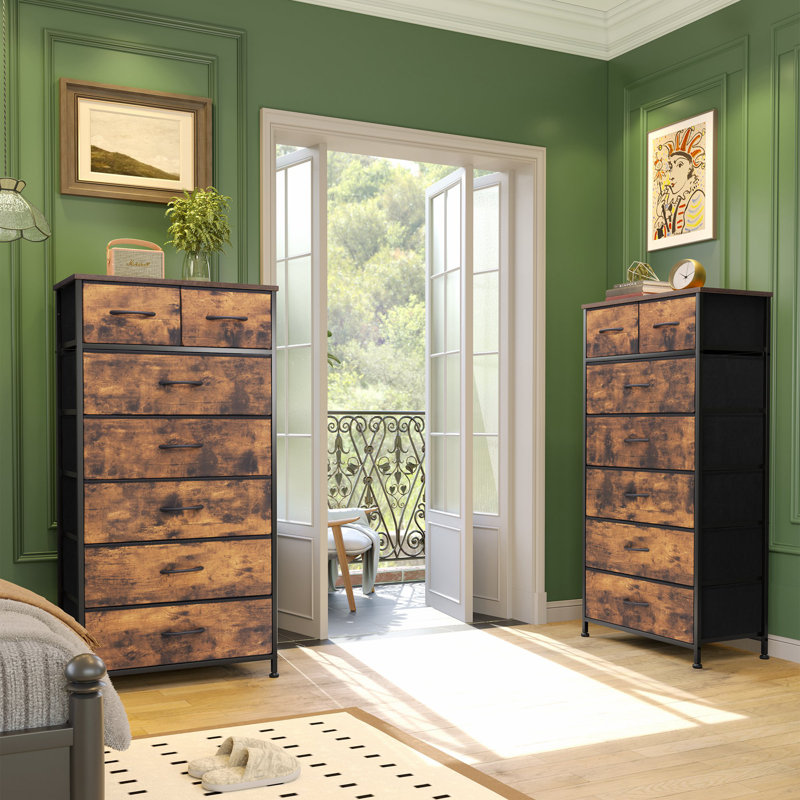 Commode 7 tiroirs 23,22 po, brun rustique, Brun rustique