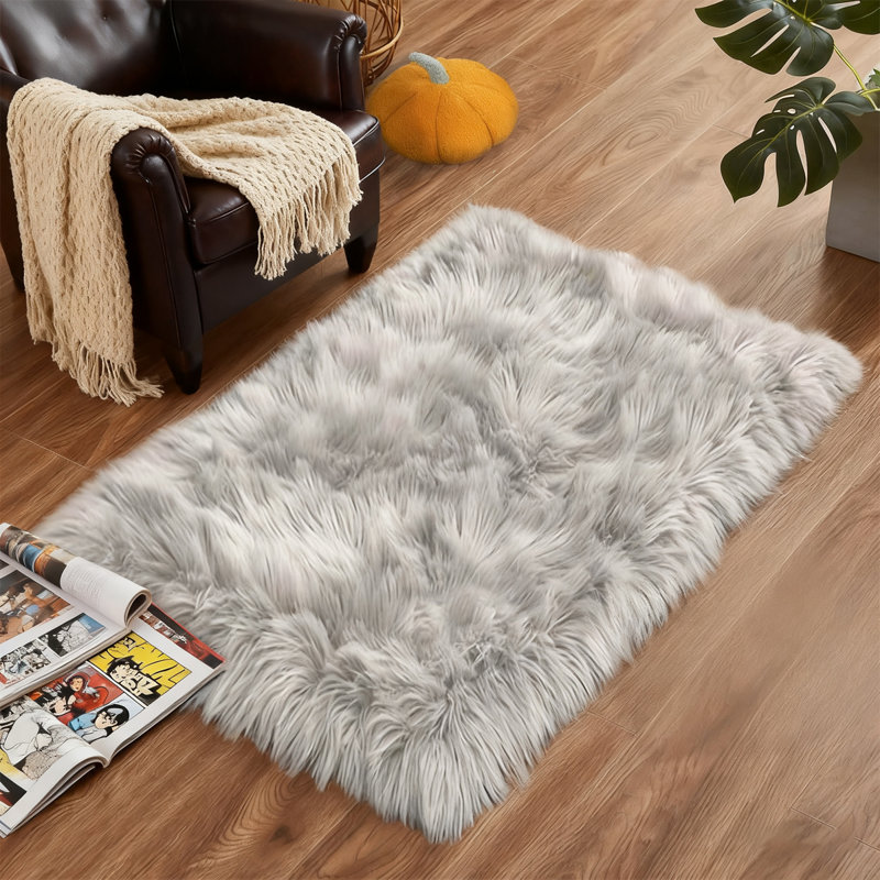 Luxurious Plush Gray Faux Sheepskin Rug, Rectangle 2' x 3'
