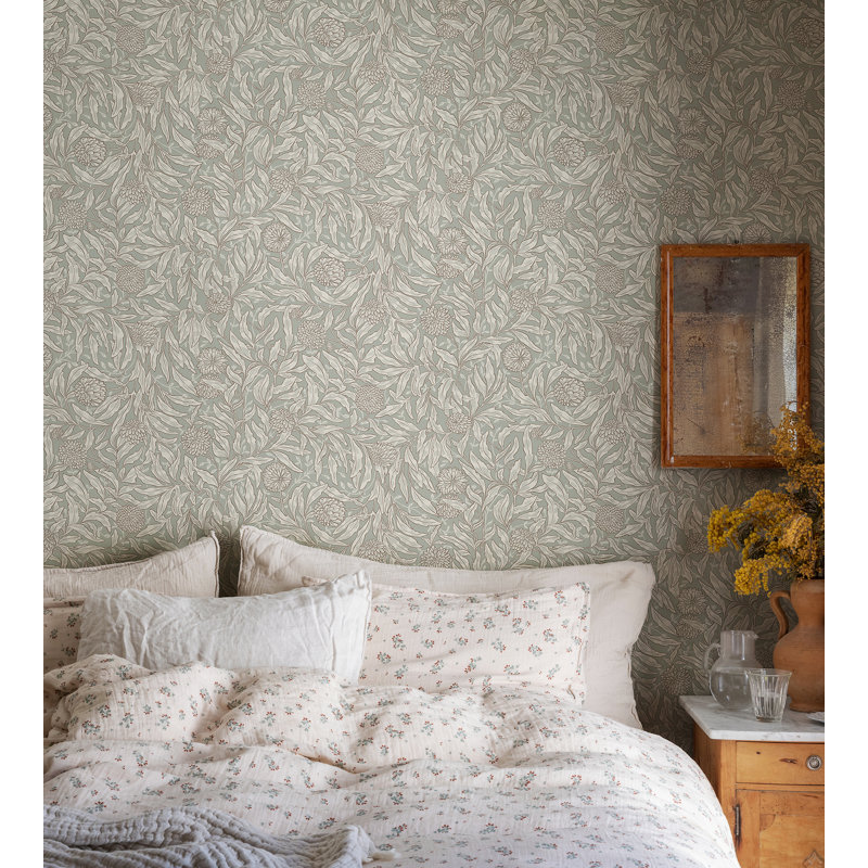 Villa Dalaro 2 Floral Wallpaper Roll, Sage Green