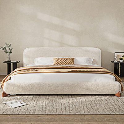 Upholstered Platm Bed With Thick Headboard