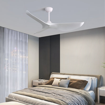 Ventilateur de plafond d'intérieur de 52 pouces sans lumière, moteur à courant continu réversible à 6 vitesses, ventilateur de plafond à 3 pales en ABS blanc pour la chambre à coucher