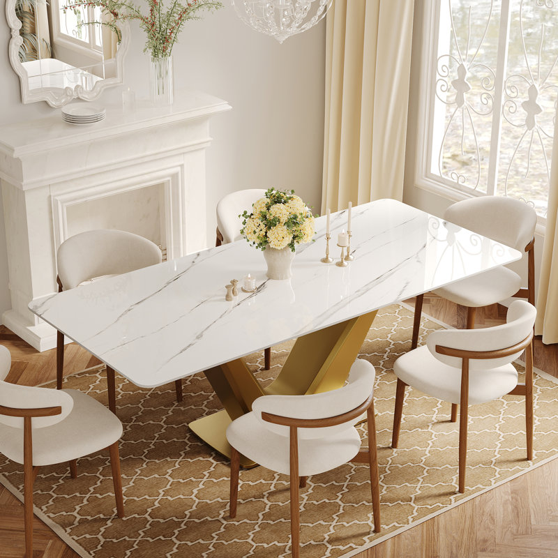 Table de salle à manger rectangulaire de luxe 71 po - Plateau en faux marbre avec base en acier au carbone en forme de V doré, table de cuisine contemporaine pour salle à manger