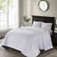 Couvre-lit réversible - blanc, intérieur en coton confortable, design attrayant, s'adapte bien aux matelas, confort prélavé facile à nettoyer, motif ajoutant du style, facilement lavable