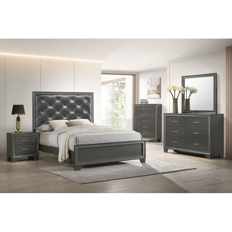Ensemble de chambre à coucher à panneau tapissier 5-1 Maressa, Grand, 3 morceaux