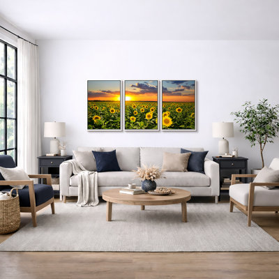 Champ de tournesols tournesols sur un fond de coucher de soleil - ensemble de 3 reproductions sur toiles tendues