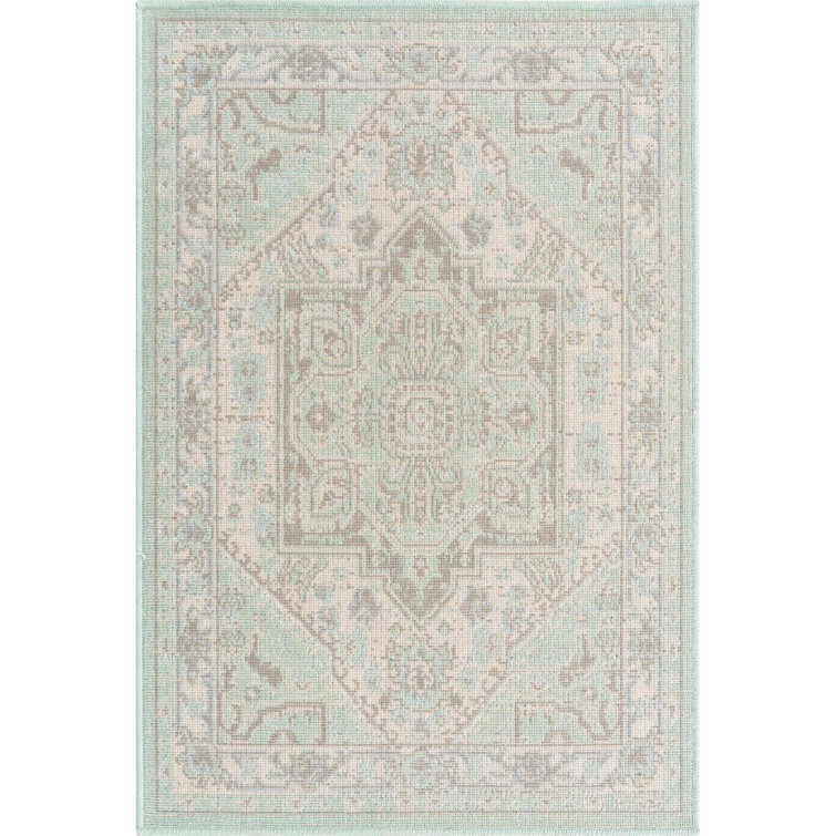 Shauntra Oriental Indoor Rug