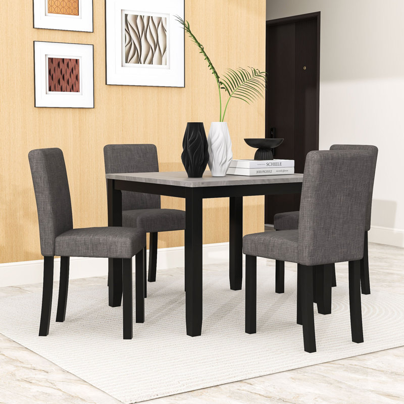 Ensemble de table de salle à manger 5 pièces pour 4 personnes, avec table en bois et 4 chaises rembourrées pour économiser de l'espace