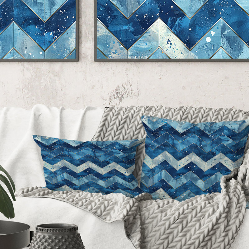 Chevron Charm IV - Coussin décoratif à chevrons, H 18 po x H 18 po