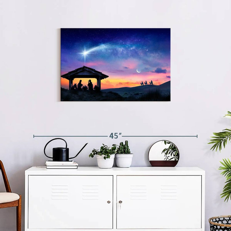 Adella Christmas Star, 20" H x 30" W