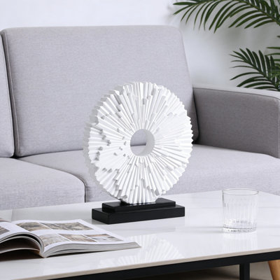 Artistic Decor Sculpture，Elegant Accent For Home & Office Spaces