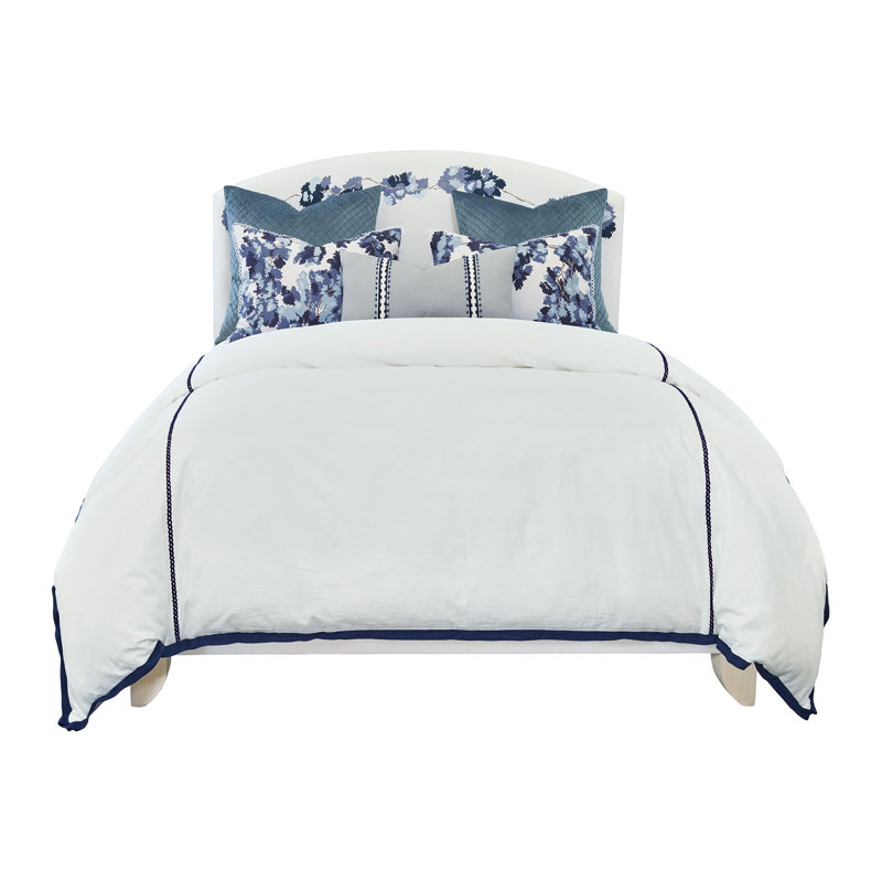 Beatrice Duvet Cover, 1 Full Duvet Cover + 4 Shams + 1 Pillow