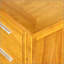 Charmante table de chevet compacte avec rangement abondant pour la chambre à coucher