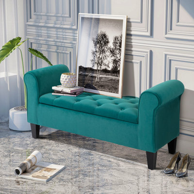 Banc avec repose-pieds capitonné avec accoudoirs roulés pour le salon ou le couloir