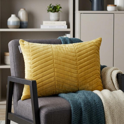 Coussin lombaire noir en velours matelassé Zig Zag