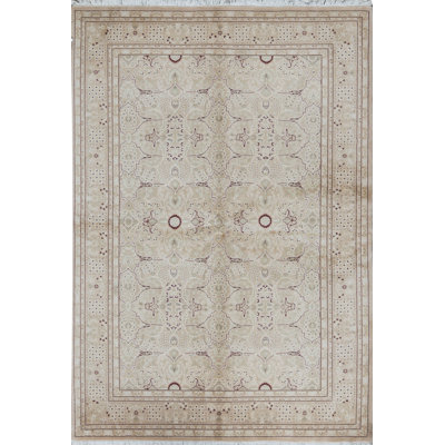 Royal Wool Oriental Indoor Rug