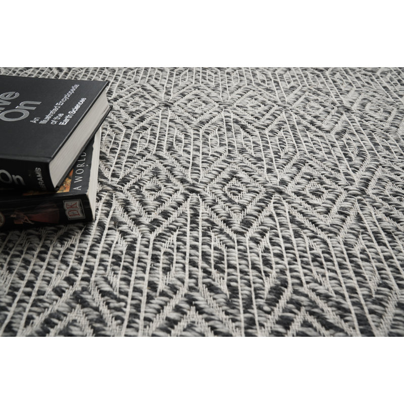 Woven Earth Wool Geometric Area Rug, Rectangle 6' x 9'