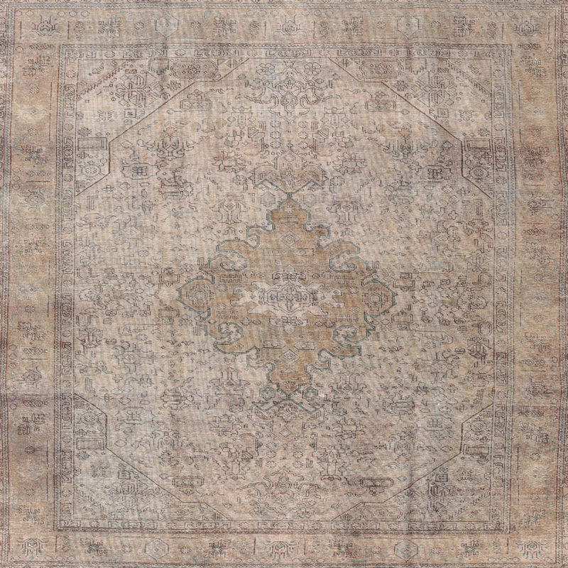 Wool Oriental Indoor Rug, Square 6'