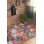 Tapis décoratif rouge et noir
