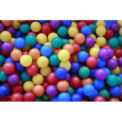 Korkuteli, boules colorées sur toile par Tverdohlib, photographie