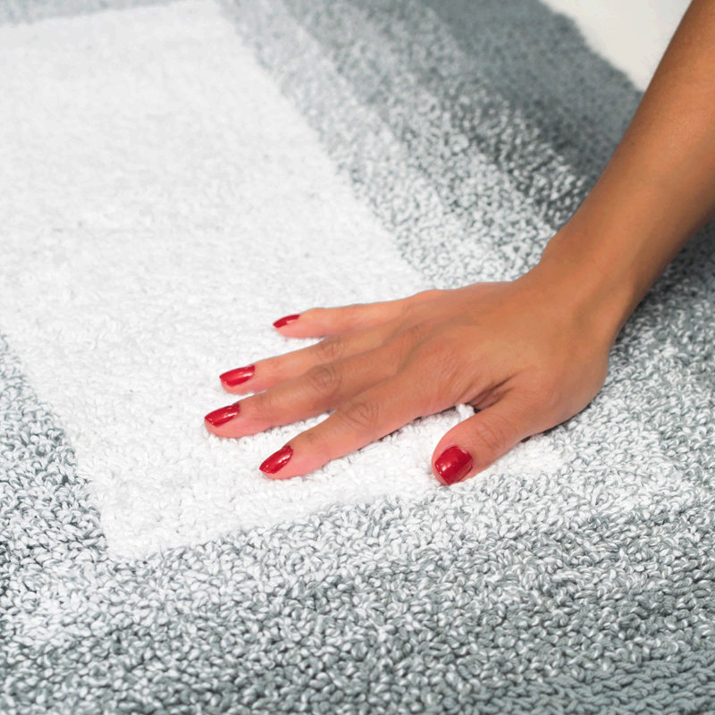 Zenda Cotton Blend Bath Rug, High Rise Gray