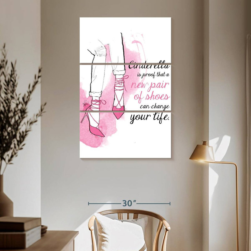Chaussures Cendrillon, H 65 po x l 42 po