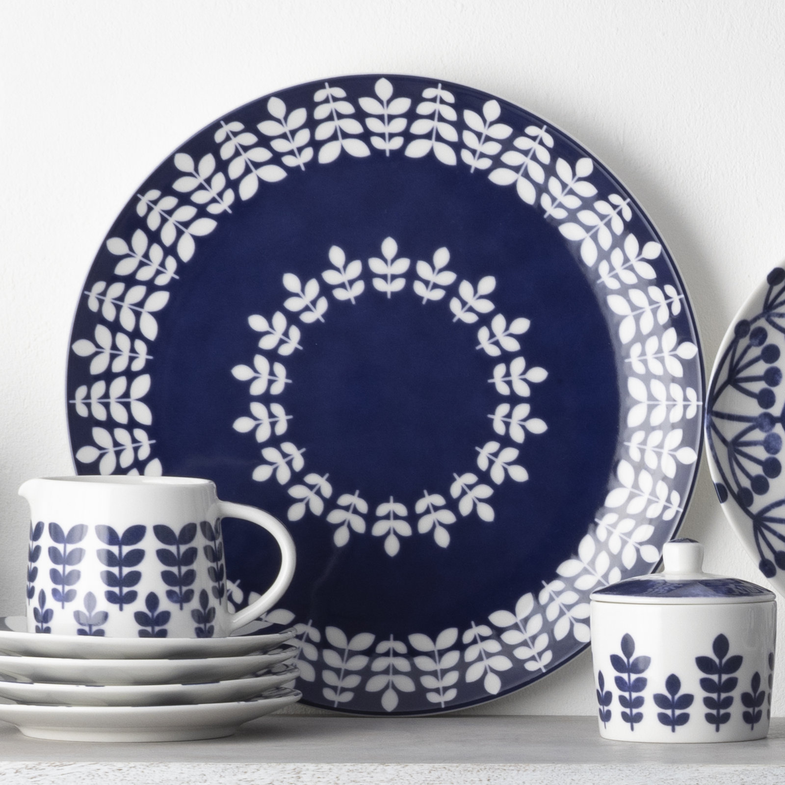 Bluefjord Round Porcelain Platter
