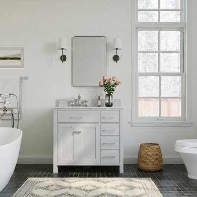 Meuble-lavabo simple 36 po avec plateau en marbre de Carrare Aberdeenshire